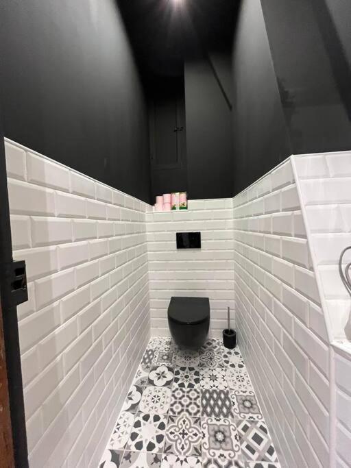 Appartement Haussmannien A 200M Des Halles. Narbonne Exteriör bild