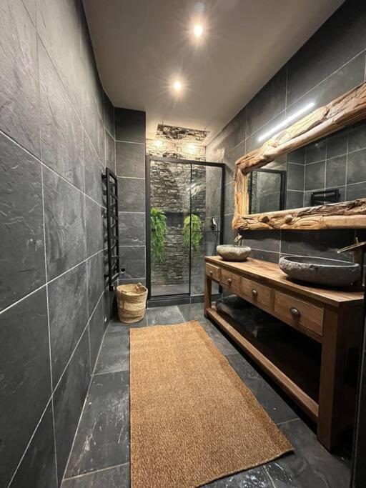 Appartement Haussmannien A 200M Des Halles. Narbonne Exteriör bild