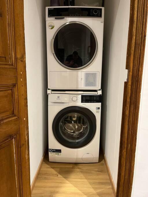 Appartement Haussmannien A 200M Des Halles. Narbonne Exteriör bild